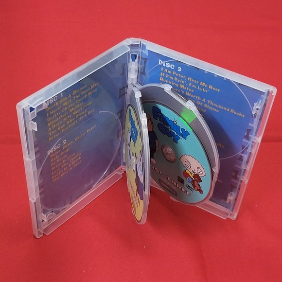 Family Guy Complete Set Volumes 1 to 7 - Picture 4 of 16